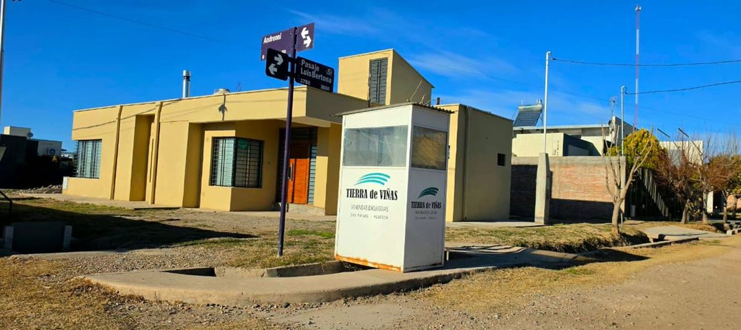 VENTA TERRENO B° TIERRA DE VIÑAS SAN RAFAEL MZA