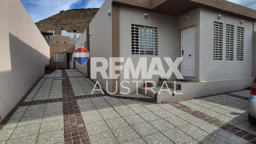 Casa 5 dormitorios km 3 Apta Crédito Hipotecario