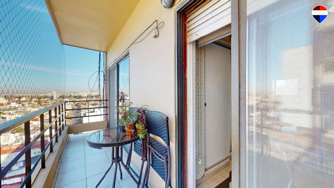 DEPARTAMENTO 5 AMB EN VENTA EN AVELLANEDA BALCON