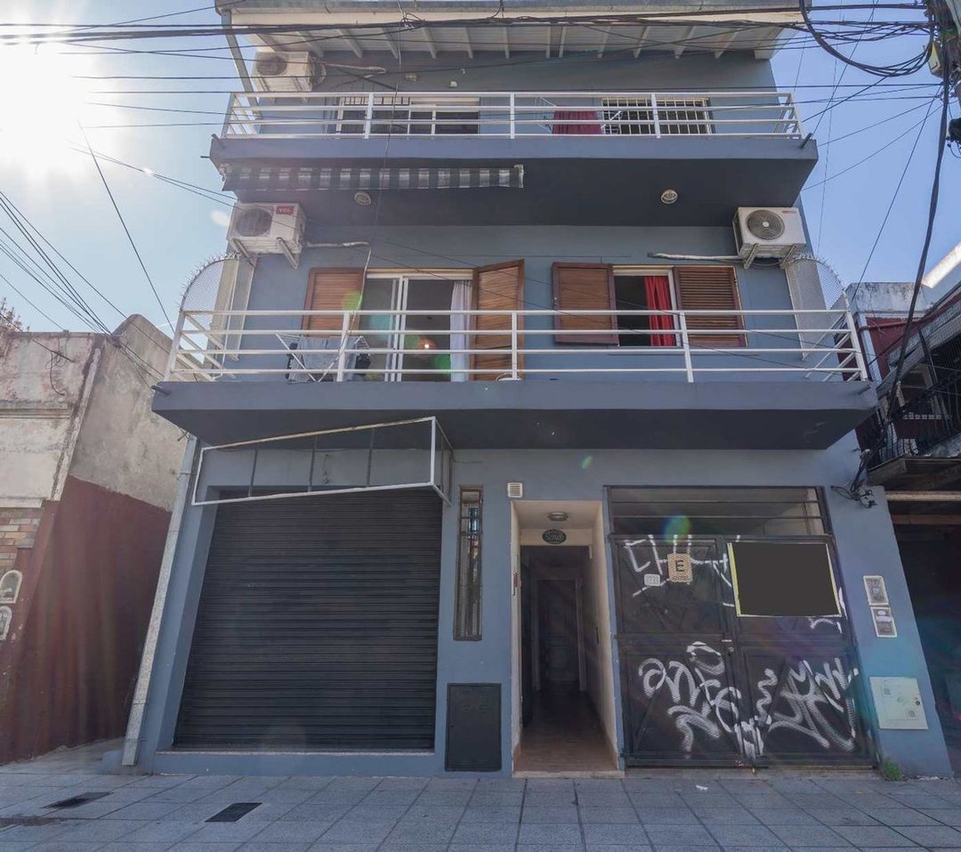 PH EN VENTA EN SAN ANDRES CON BALCON