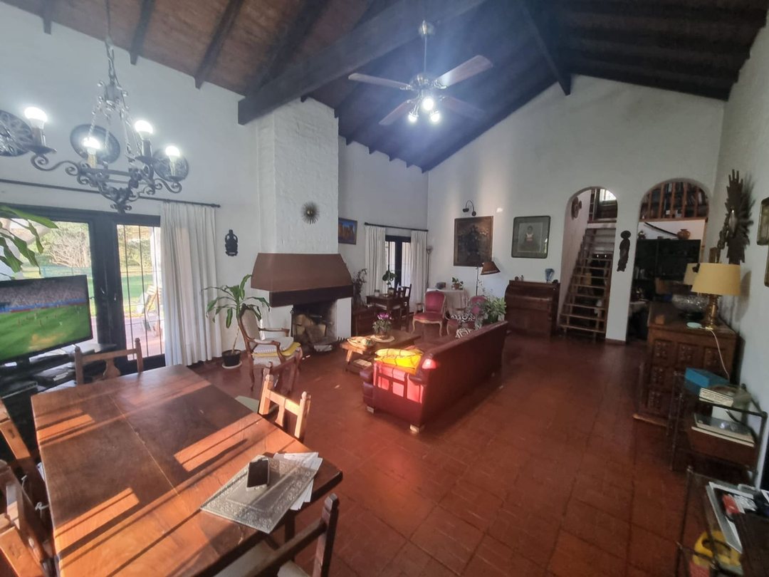 VENTA CASA 5 AMBIENTES PARQUE PILAR APTO CREDITO