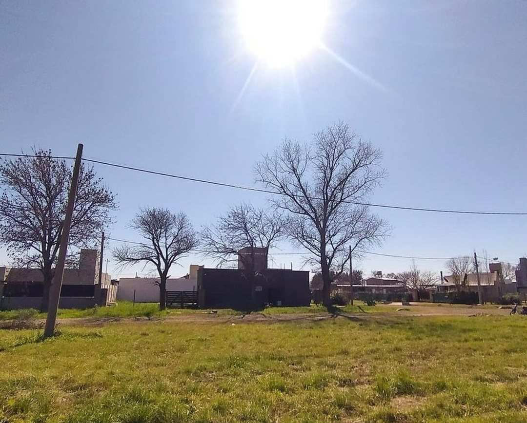 VENTA LOTE FUNES TOWN