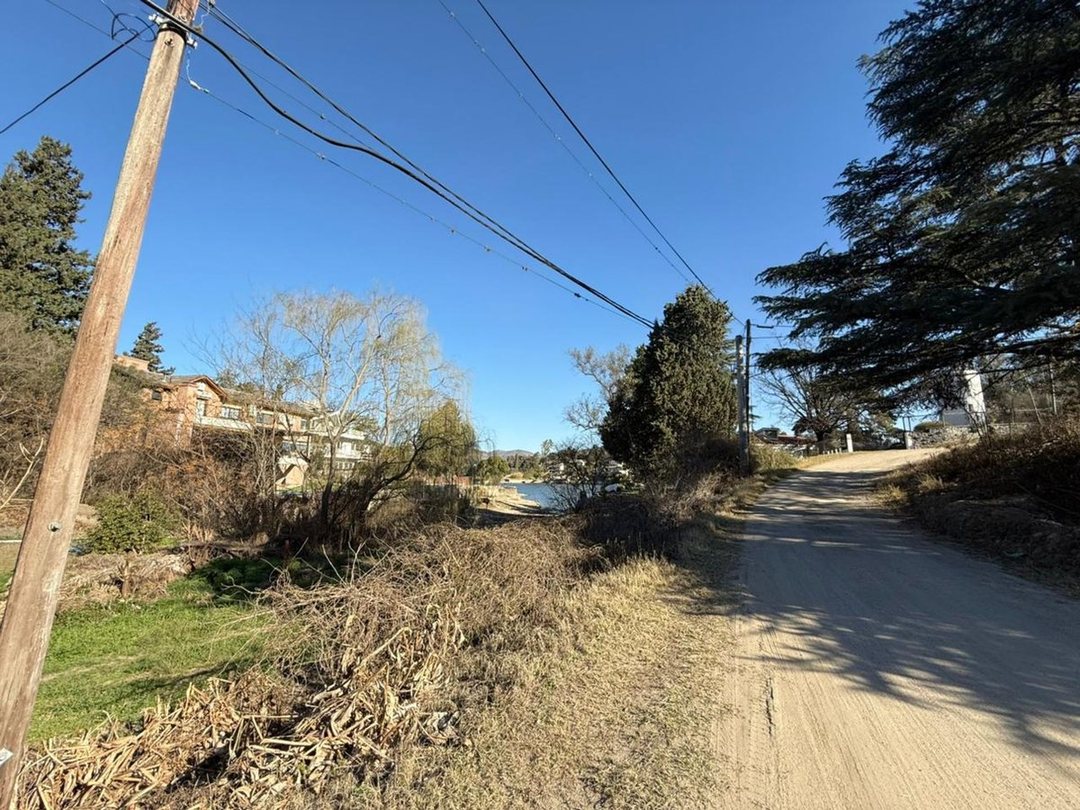VENTA LOTE VILLA DEL LAGO. EXCELENTE UBICACION