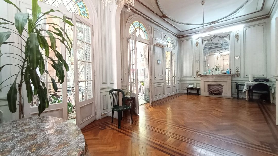 VENTA PH 350 m2-ALMAGRO S/EXPENSAS