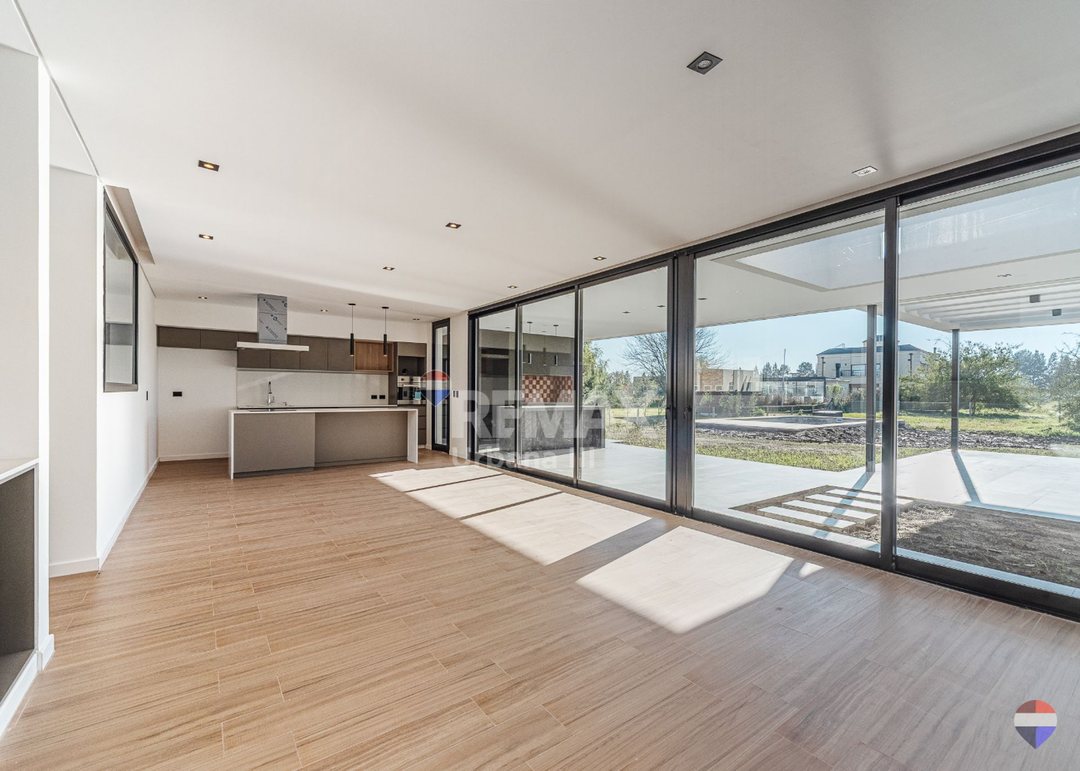 VENTA CASA 5 AMB ESTRENAR FINCAS DEL ALBA CANNING