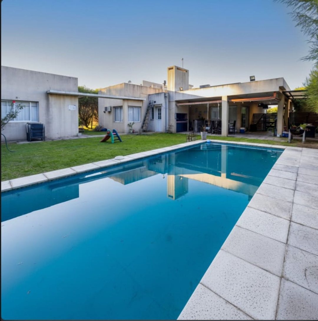 VENTA CASA 4 AMBIENTES APTO CREDITO VILLANUEVA