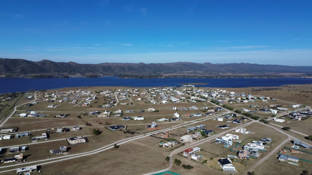 VENTA TERRENO 1150 M2 EN COUNTRY PUERTO DEL AGUILA