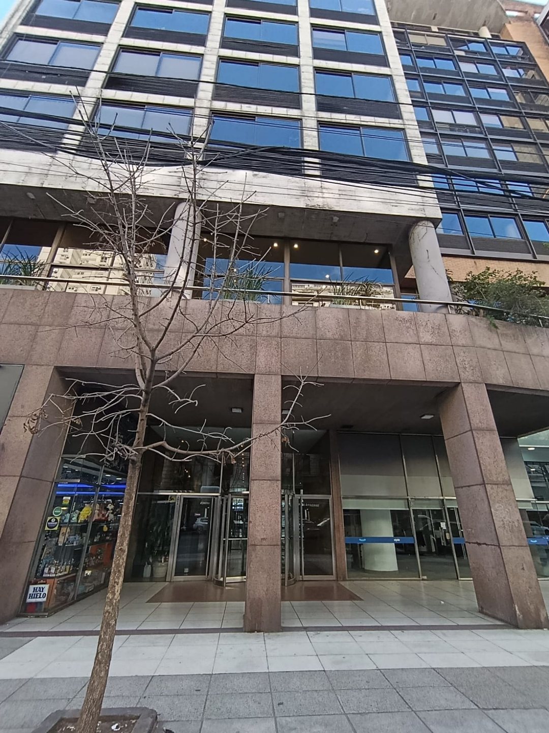 VENTA OFICINA CON COCHERA BELGRANO/ BARRIO CHINO