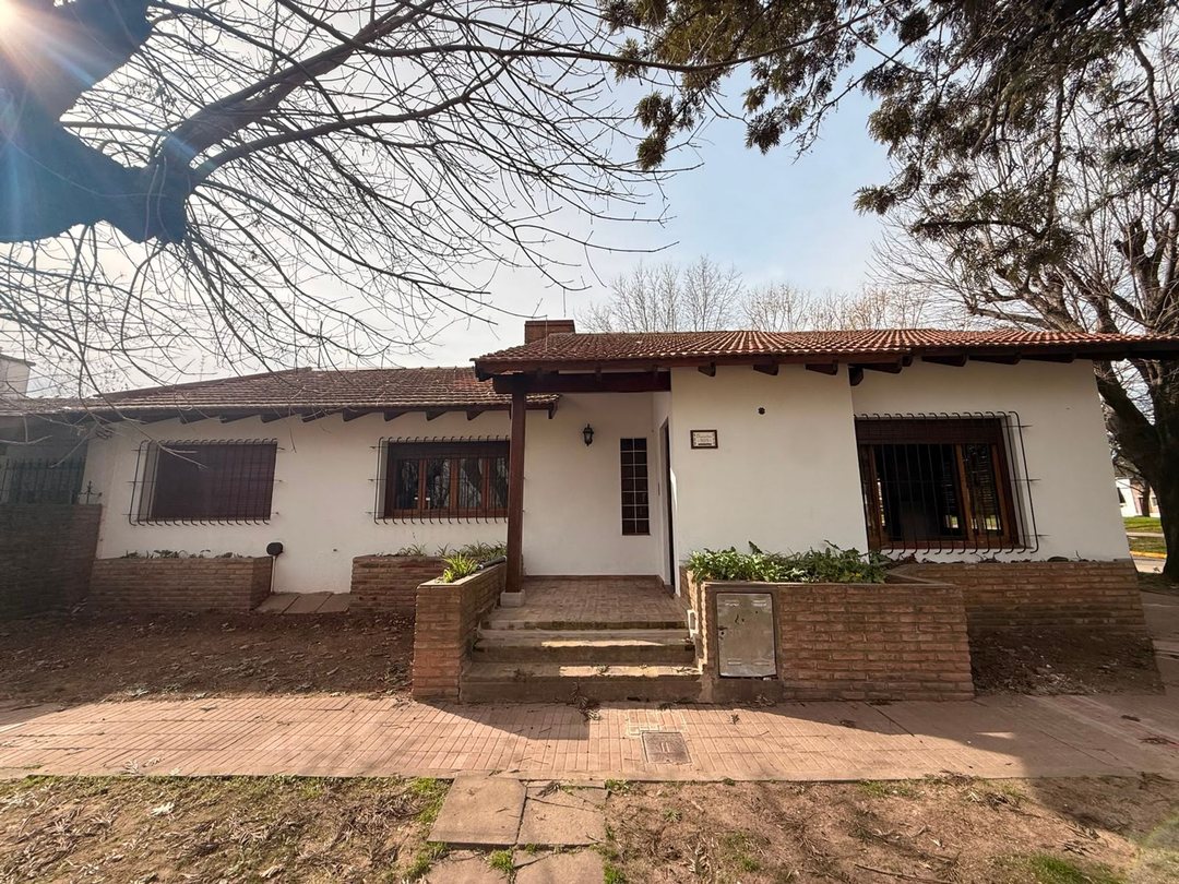 VENTA CASA7 AMBIENTES CAPILLA DE SEÑOR