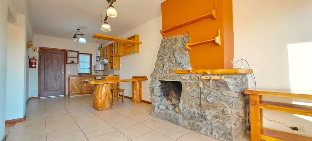 BARILOCHE VENTA DEPTO 3 AMB VISTA AL LAGO-PISCINA