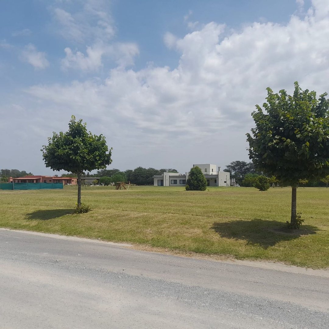 VENTA LOTE CENTRAL EVERLINKS GOLF & COUNTRY LUJAN
