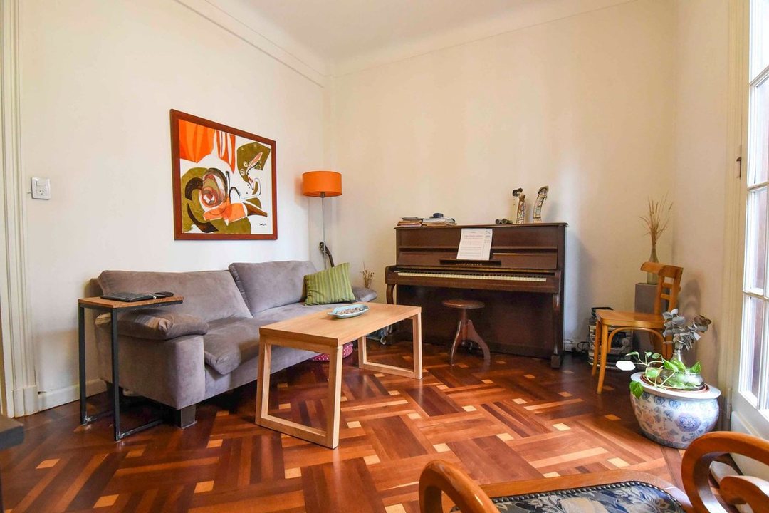VENTA - Depto. 2 amb y medio con balcón en Almagro
