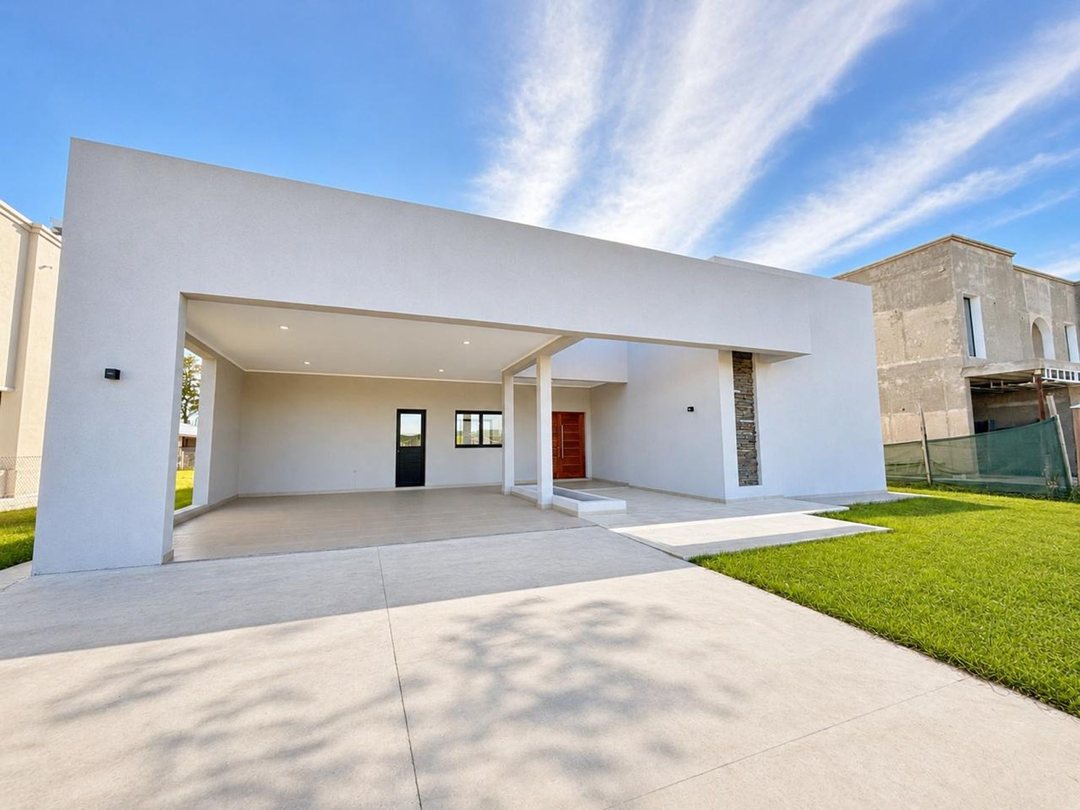 Casa en venta en Country La Reserva