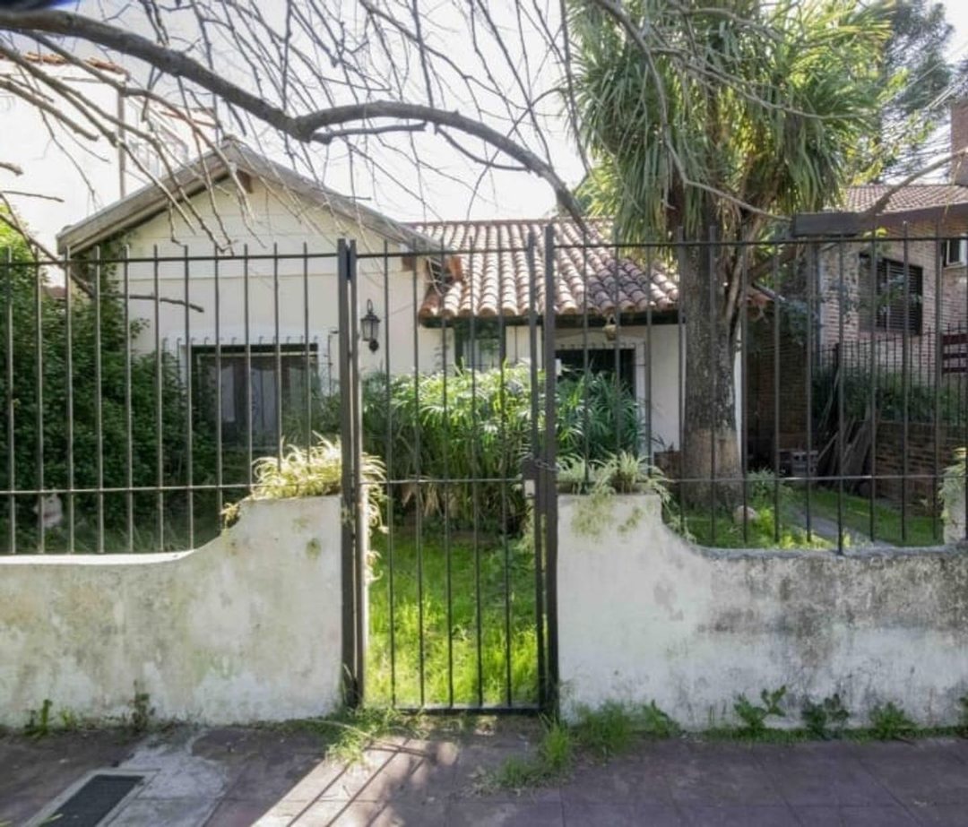 Venta casa Villa Adelina lote 10x38 ideal inversor