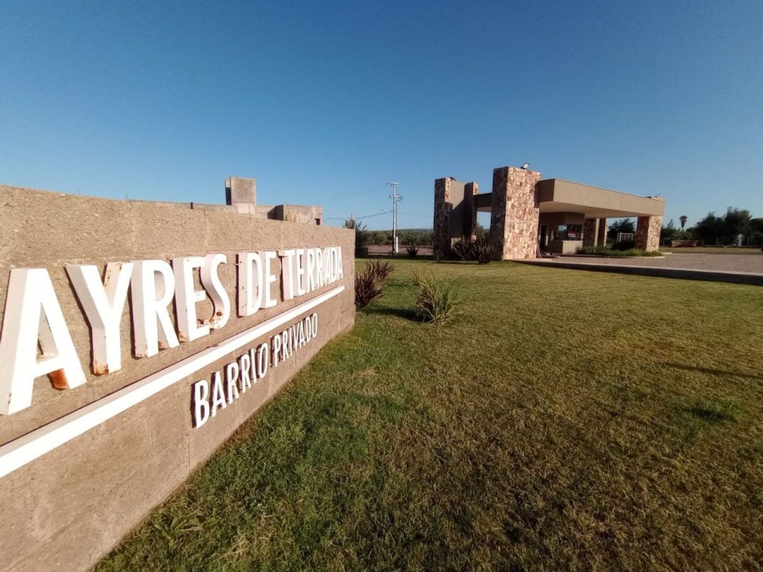 VENTA LOTE MAIPU BARRIO PRIVADO AYRES DE TERRADA