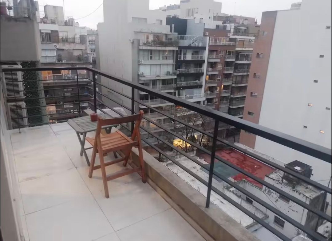 VENTA 2 AMBIENTES AMOBLADO  BELGRANO VISTA ABIERTA