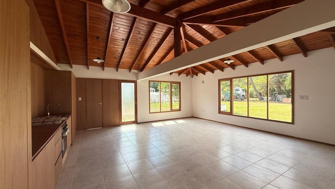 Casa a Estrenar en El Remanso Pileta Parrilla Luz