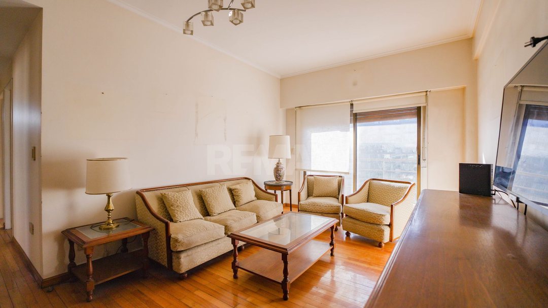 Venta depto 3 amb con balcón y cochera, Caballito