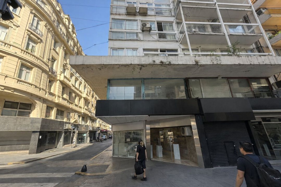 Venta Local comercial San Nicolas en esquina