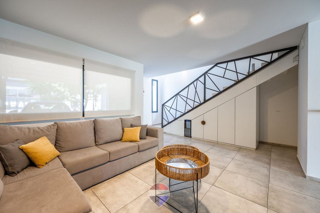 VENTA DUPLEX 3 DORMITORIOS DOCTA