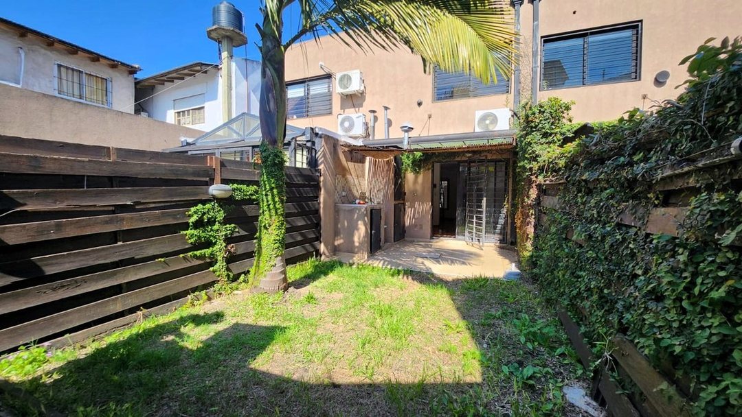 Duplex 3 ambientes a la venta en Ituzaingó