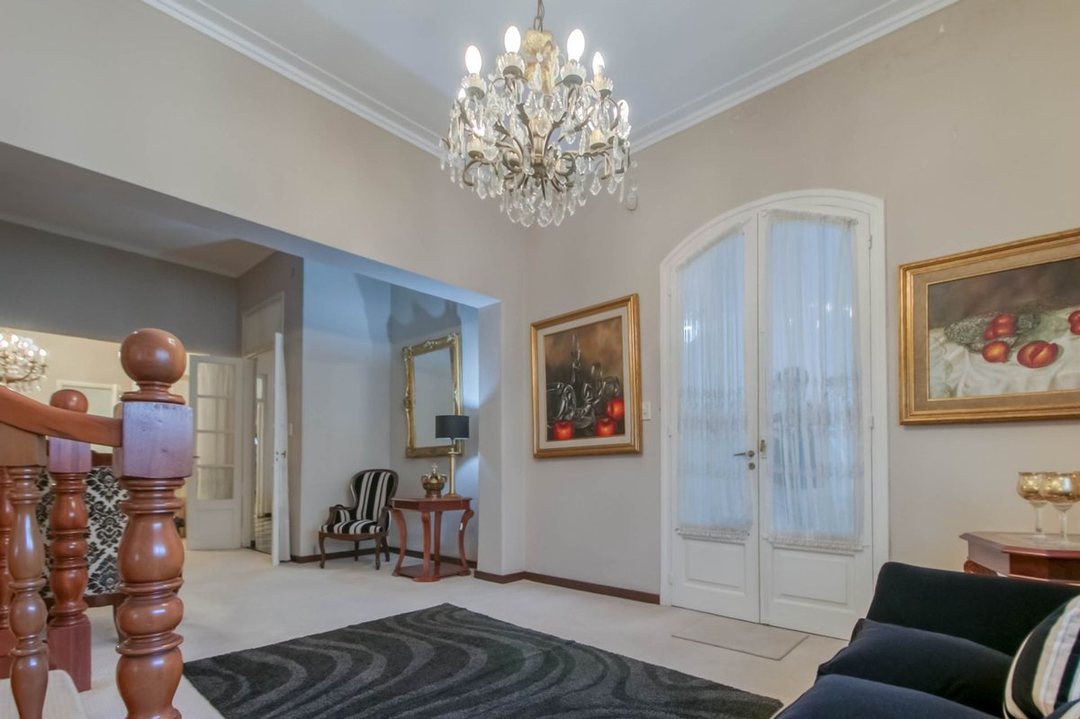 CASA EN ALQUILER EN LA PLATA