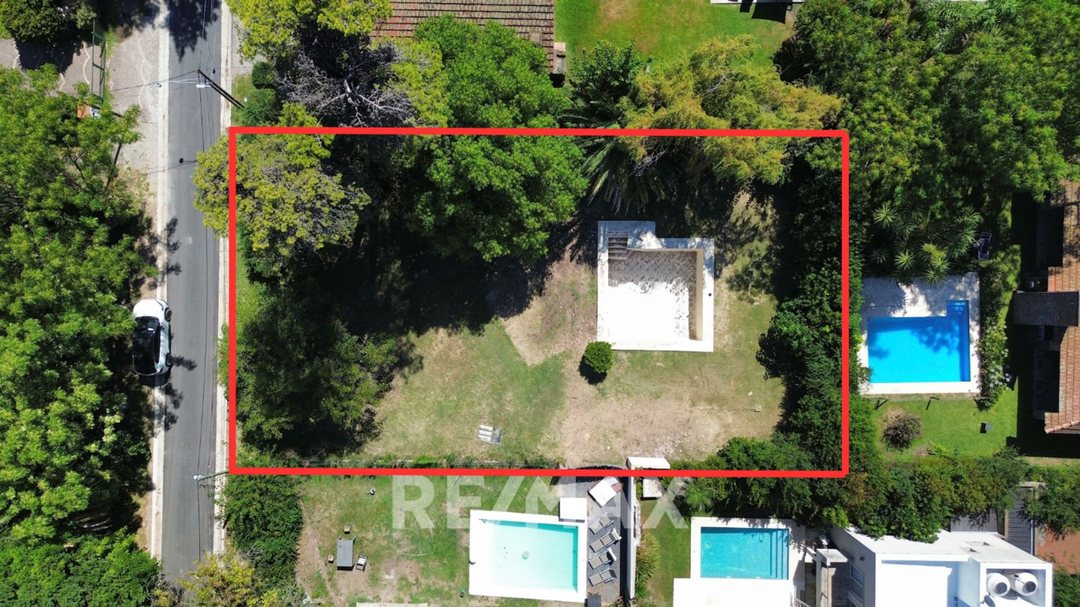 VENTA LOTE CENTRAL MAPUCHE CON PILETA MEJOR VALOR