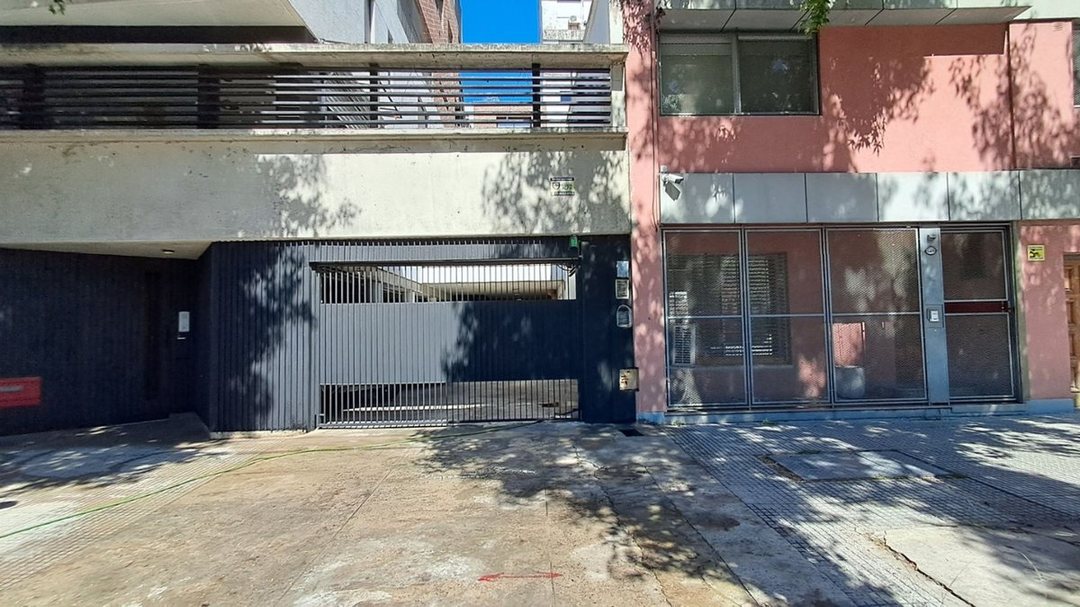 VENTA CÓMODA COCHERA FIJA - V. ORTUZAR-