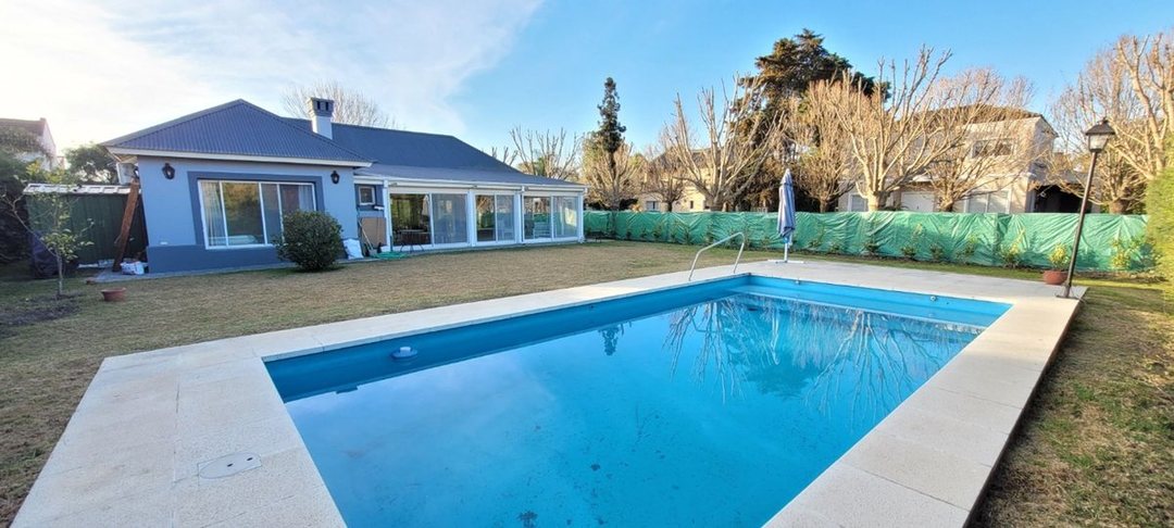 Hermosa casa en venta Barrio del Buen Retiro Pilar