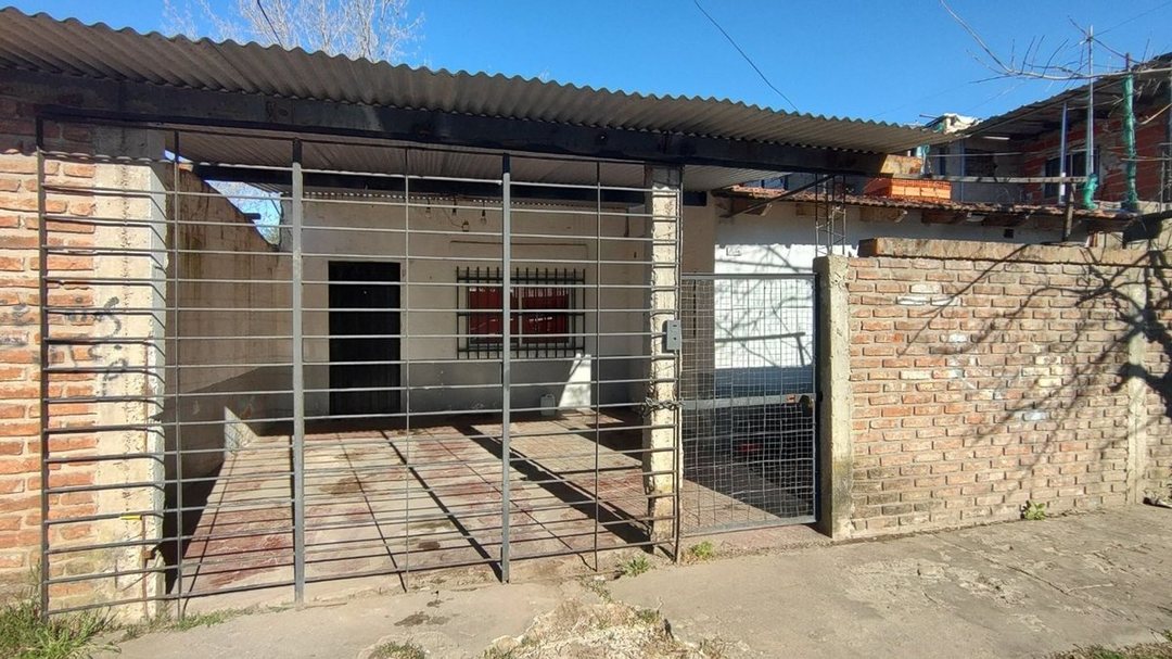 VENTA CASA 3 AMBIENTES EN ITUZAINGO- VILLA UDAONDO