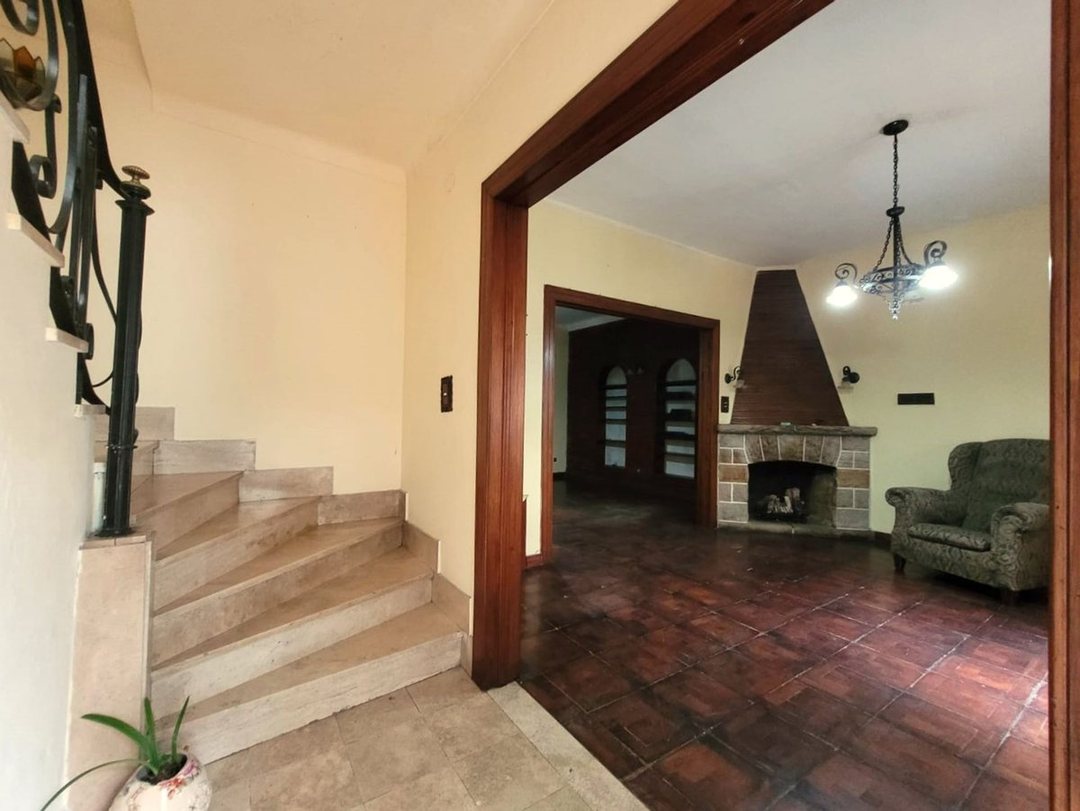 VENTA CASA TRES HABITACIONES LANUS A MTS ESTACION