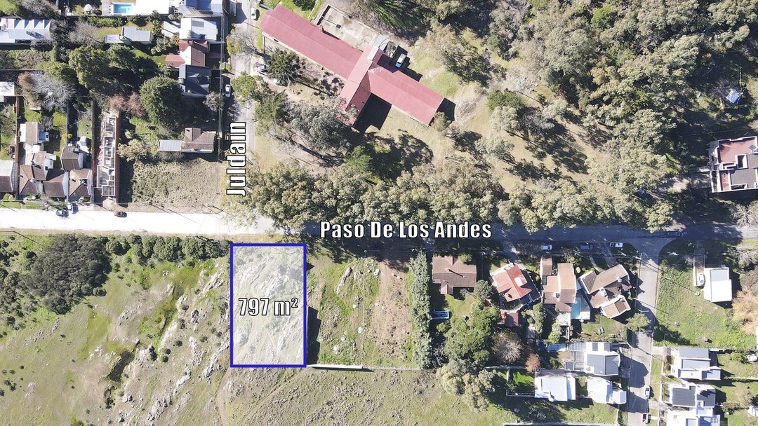 VENTA AMPLIO LOTE TANDIL PARQUE INDEPENDENCIA