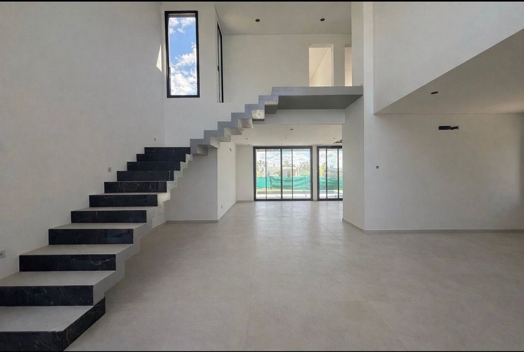 CASA 6 AMBIENTES EN SANTA SOFIA PILAR DEL ESTE