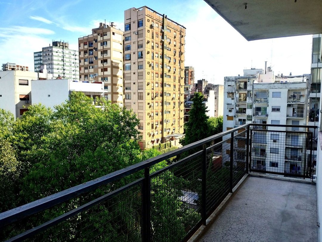 VENTA 4 AMB EDIFICIO FRENTE A PARQUE RIVADAVIA!!!