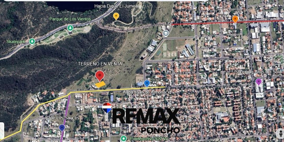 SE VENDE TERRENO 360 M2 EN ZONA ALTA. FACILIDADES.