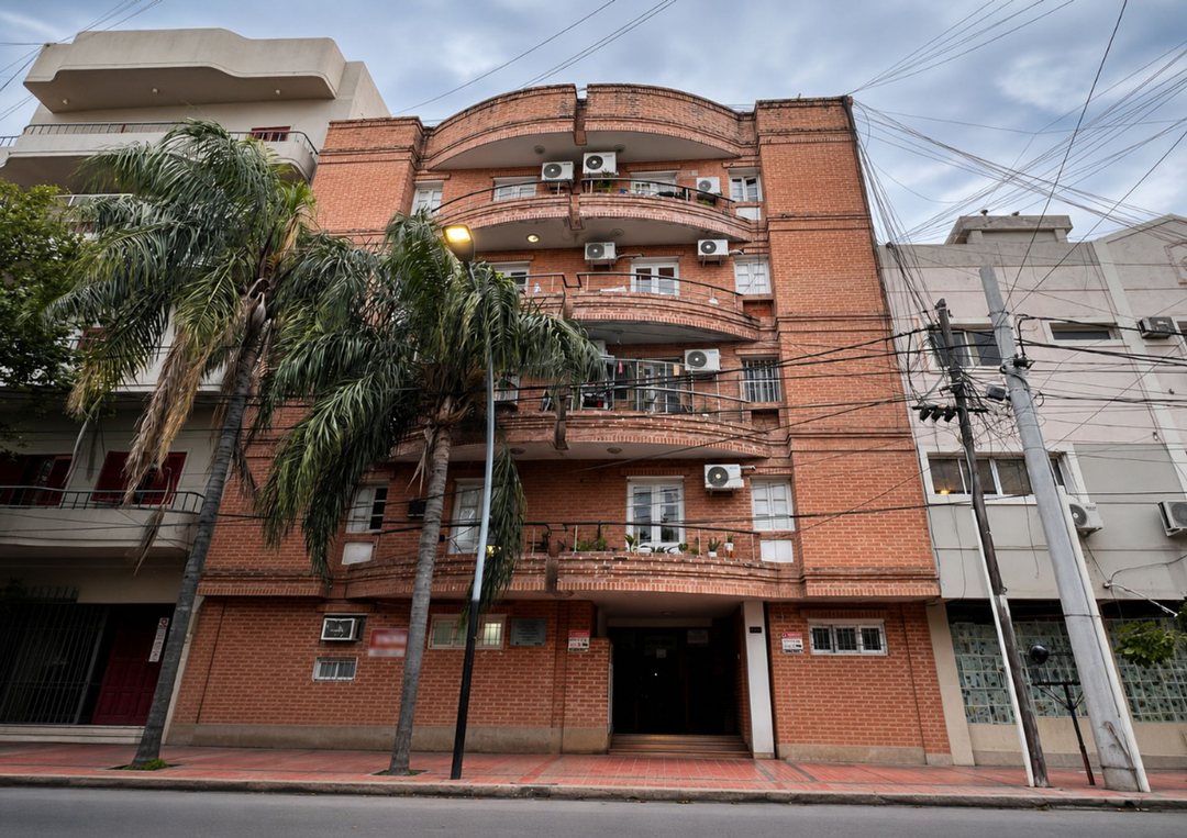 DEPTO EN VENTA - BARRIO CENTRO - 2 DORMITORIOS
