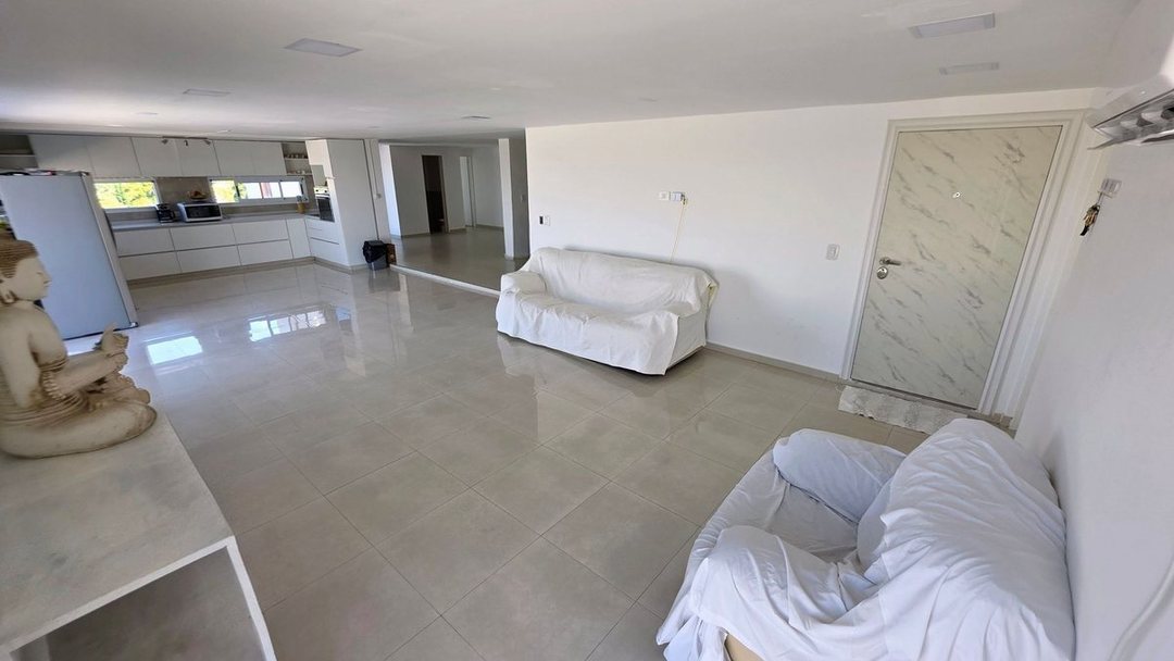 DEPARTAMENTO PENTHOUSE EN EZEIZA CON COCHERA