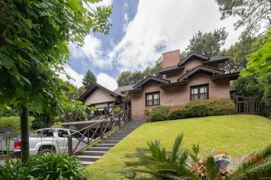 Casa en Venta Pinamar de 6 Ambientes