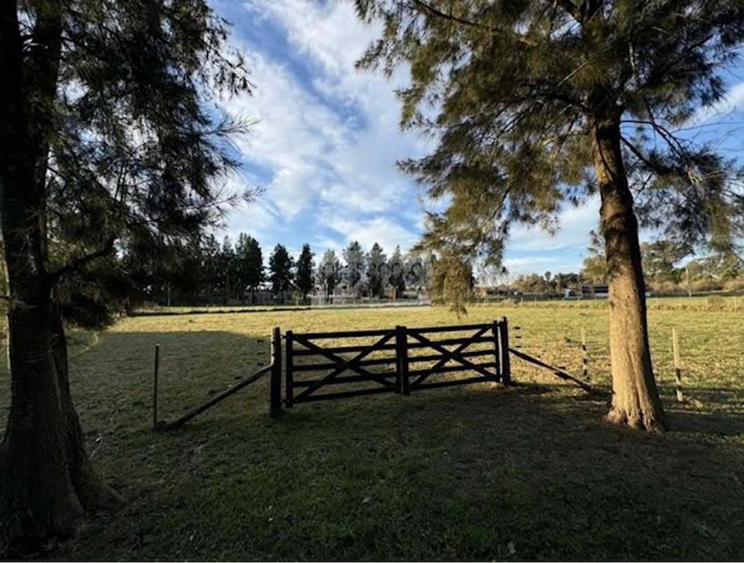 VENTA DE CHACRA EN  BARRIO MALVINAS 2 BRANDSEN