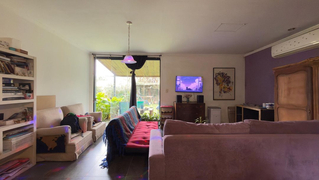 CASA EN VENTA ARTURO SEGUI 2 DORMITORIOS