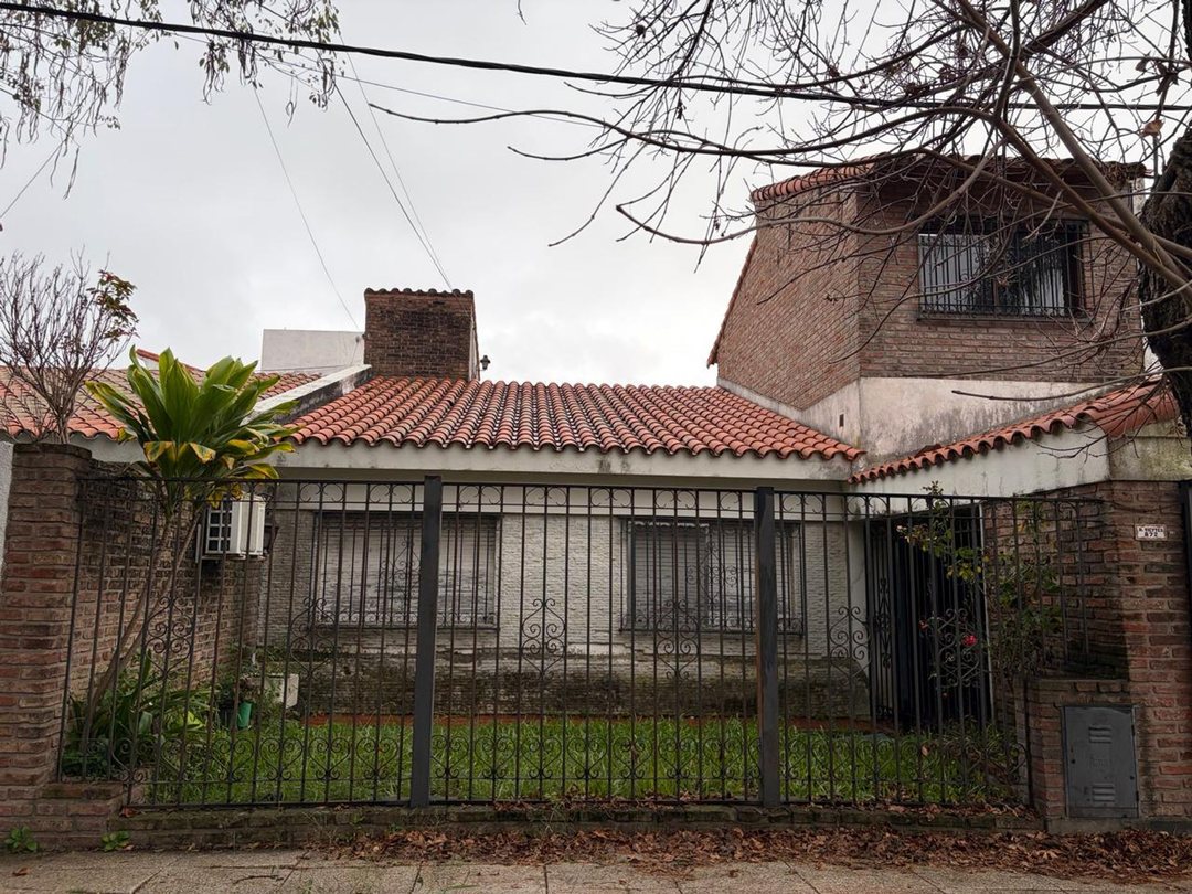 CASA EN BARRIO GUADALUPE