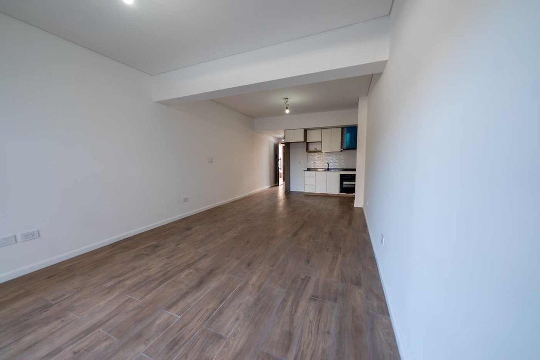 VENTA MONOAMBIENTE A ESTRENAR CON BALCON V. BOSCH