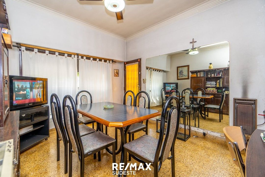 VENTA CASA 2 DORMITORIOS VILLA MITRE
