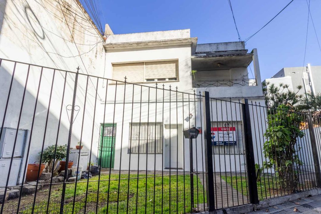 VENTA CASA/PH 5 AMBIENTES  RAMOS MEJIA