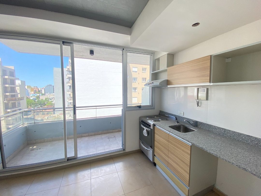 VENTA MONOAMBIENTE DE 49 Mts DIVISIBLE, SAAVEDRA
