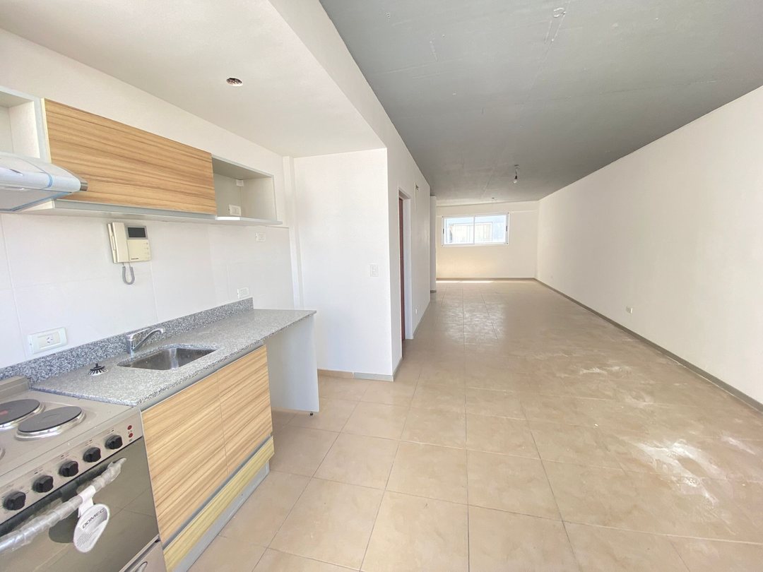 VENTA MONOAMBIENTE DE 49 Mts DIVISIBLE, SAAVEDRA
