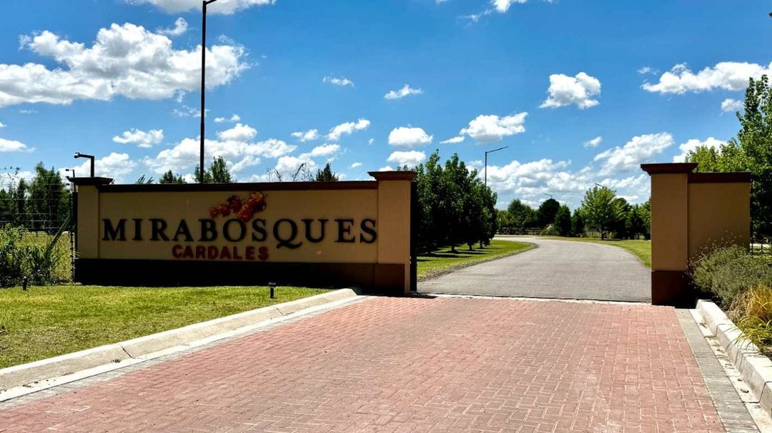 VENTA LOTE MIRABOSQUES CARDALES