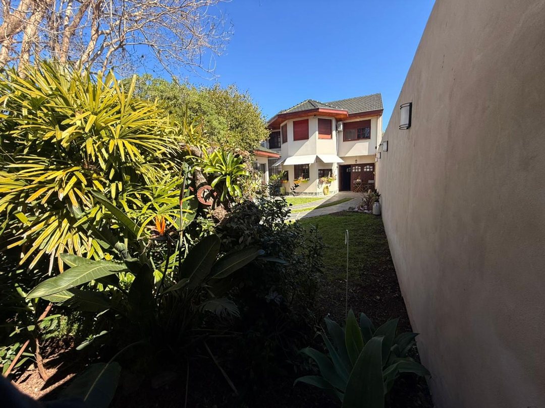 OPORTUNIDAD CASA C/ JARDIN QUINCHO BERNAL QUILMES
