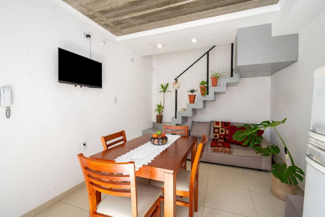 Se vende Dúplex en Barrio Sargento Cabral!
