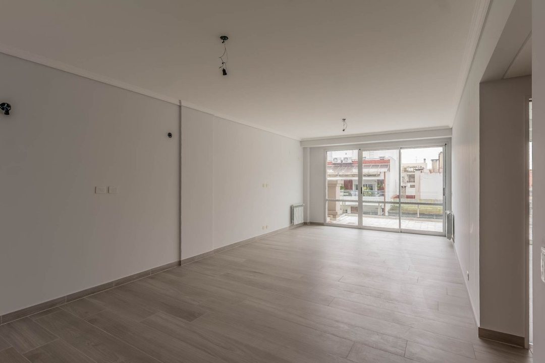 VENTA PISO 4 AMB ESTR CATEG LUM COCH -CABALLITO